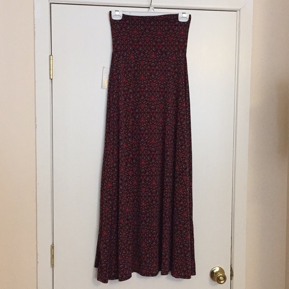 XXS LuLaRoe Maxi Skirt D04 17